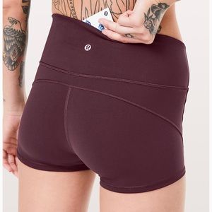 Lululemon - Dark Adobe In Movement Shorts